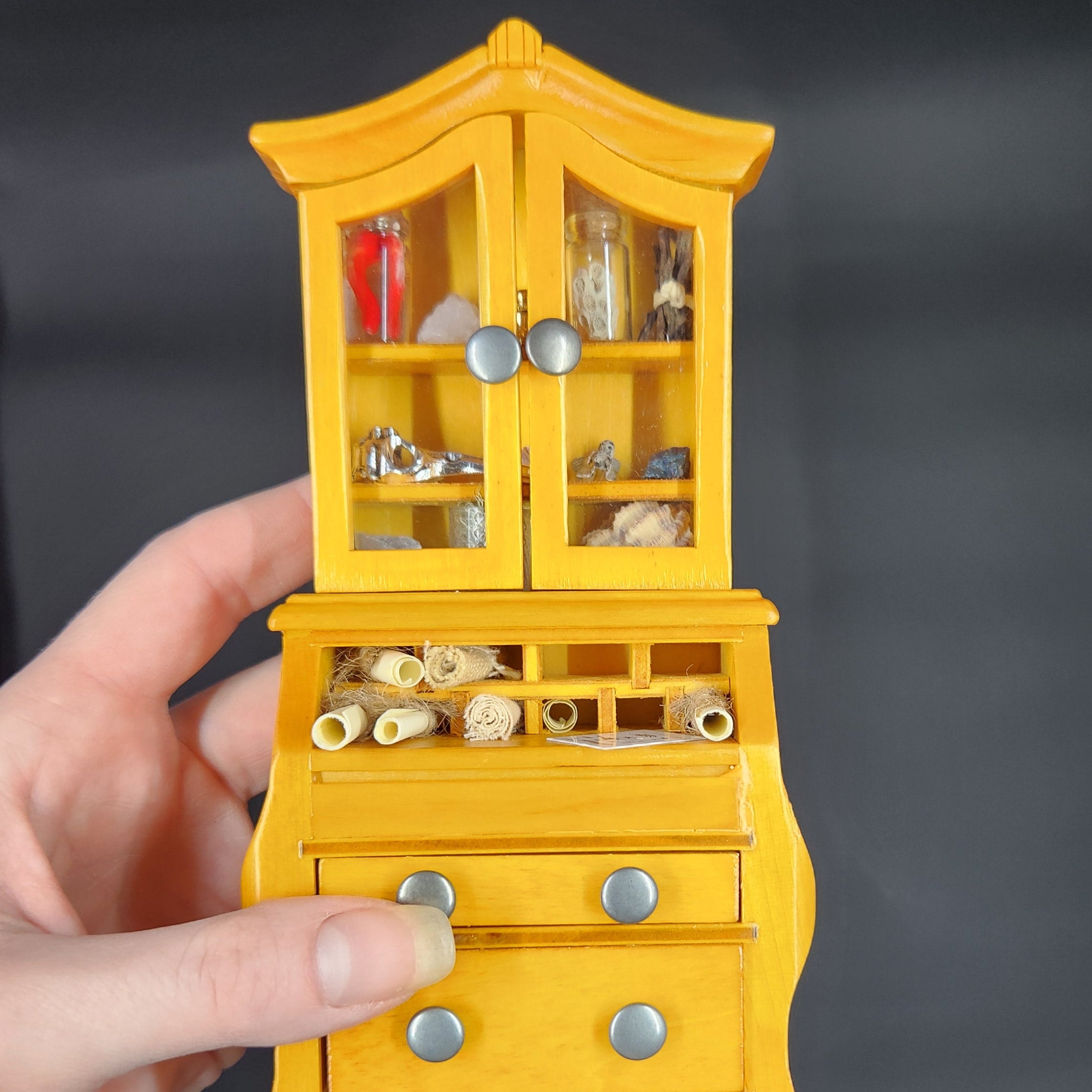 Miniature Curiosities Hutch