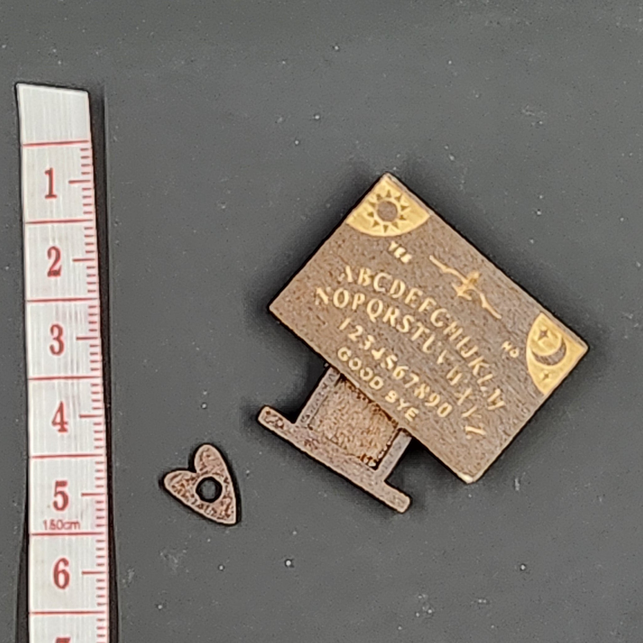 Miniature Ouija Board w/Planchette
